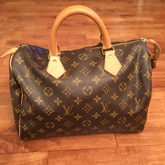 Louis Vuitton Handbags - Authentic Louis Vuitton speedy 30